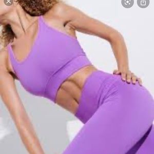 Peloton Brand Shapeshifter Bra, size medium